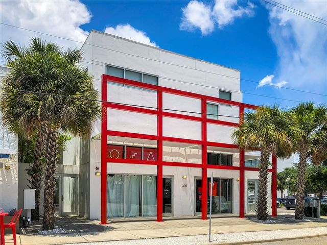 430 KUMQUAT COURT 212, Sarasota, FL 34236