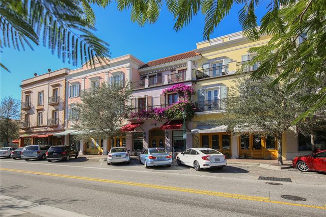 430 KUMQUAT COURT 212, Sarasota, FL 34236