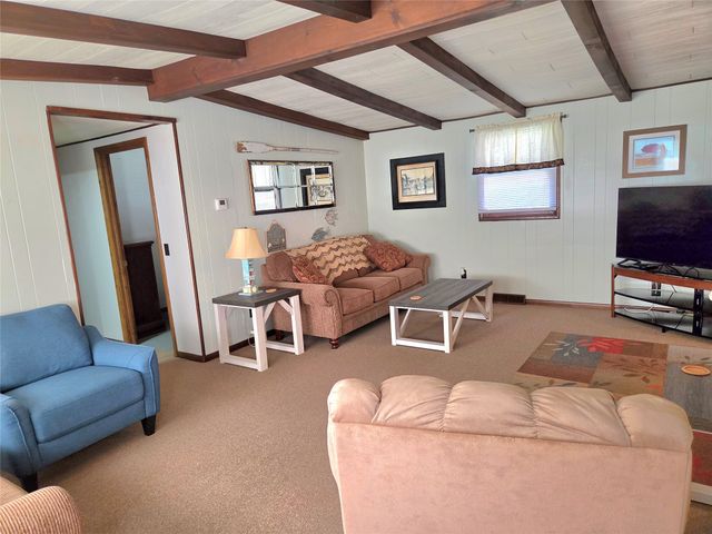 230 CHESTNUT Drive, Lake City Boro, PA 16423
