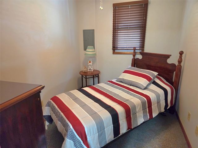 230 CHESTNUT Drive, Lake City Boro, PA 16423