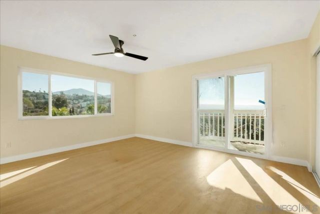 9559 Chestnut St, Spring Valley, CA 91977