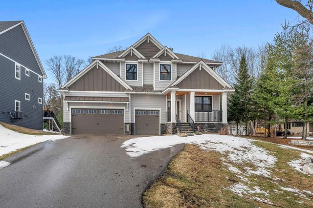 2251 Cleveland Avenue N, Roseville, MN 55113