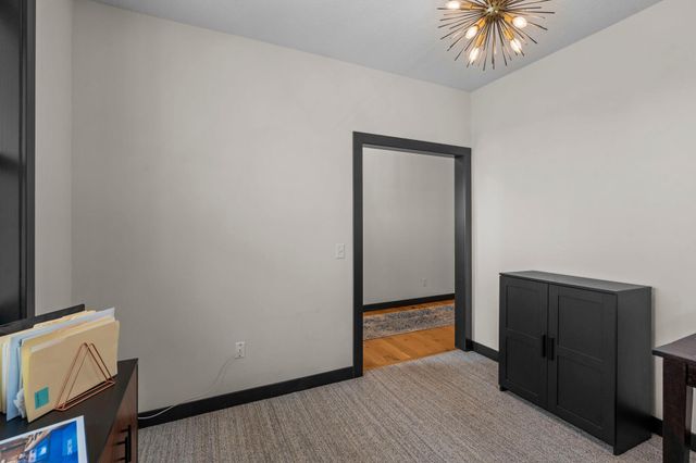 2251 Cleveland Avenue N, Roseville, MN 55113