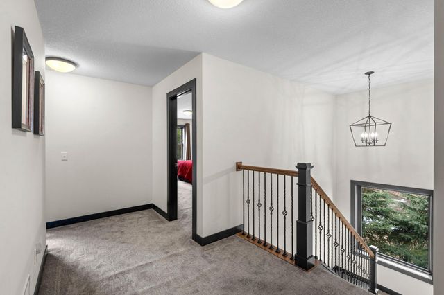 2251 Cleveland Avenue N, Roseville, MN 55113