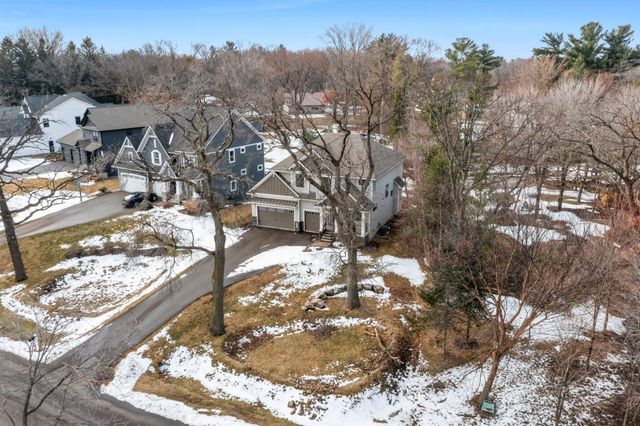 2251 Cleveland Avenue N, Roseville, MN 55113