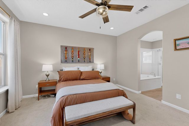 6109 Nauman Drive SE, Albuquerque, NM 87106