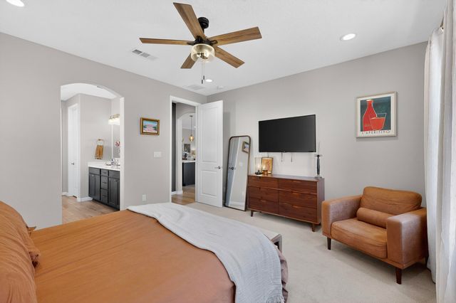 6109 Nauman Drive SE, Albuquerque, NM 87106