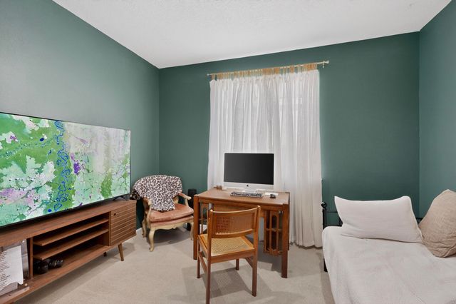 6109 Nauman Drive SE, Albuquerque, NM 87106