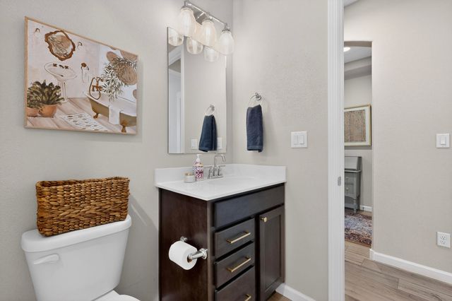 6109 Nauman Drive SE, Albuquerque, NM 87106