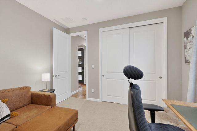 6109 Nauman Drive SE, Albuquerque, NM 87106