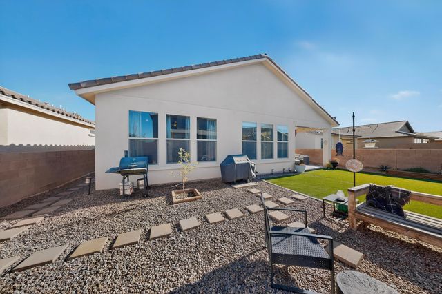 6109 Nauman Drive SE, Albuquerque, NM 87106