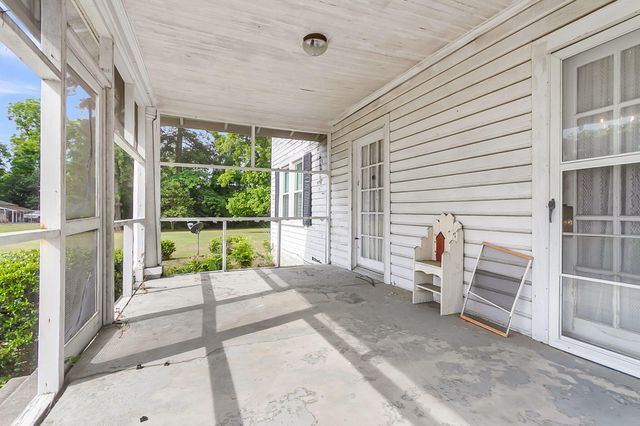 5539 Memorial Boulevard, Saint George, SC 29477