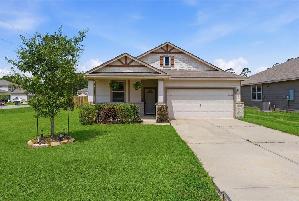 10924 Independence Road, Cleveland, TX 77328