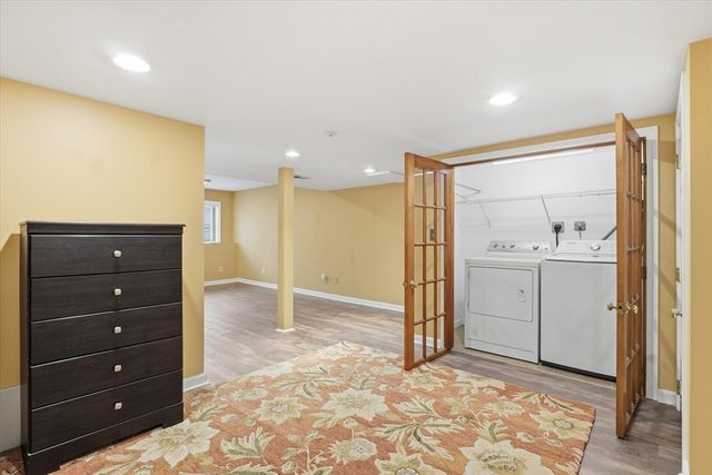 18 Carriage Ct 18, Merrimac, MA 01860