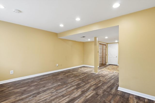 18 Carriage Ct 18, Merrimac, MA 01860