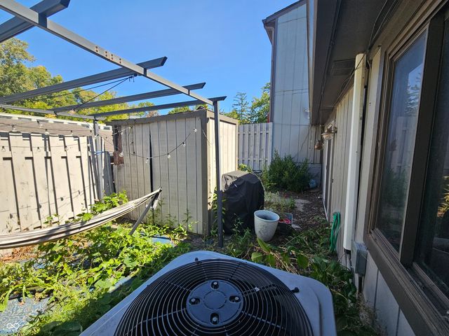 7919 Benjamin Drive, Lawrence, IN 46226