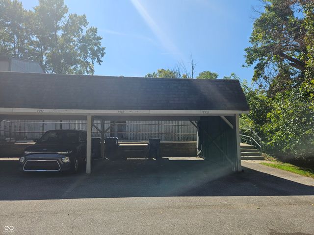 7919 Benjamin Drive, Lawrence, IN 46226