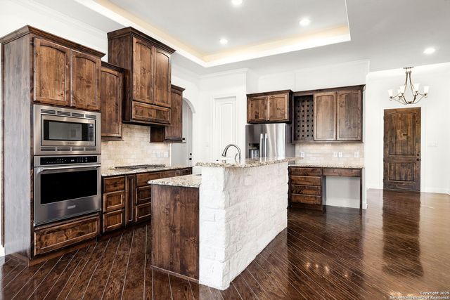 423 Copper Trace, New Braunfels, TX 78132