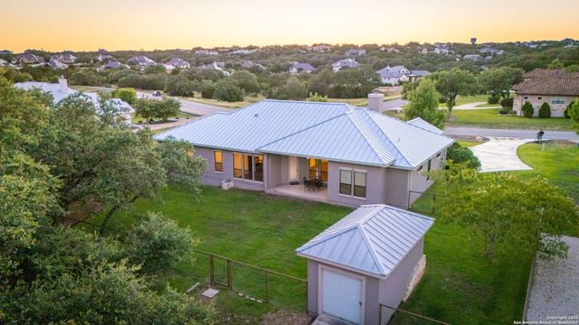 423 Copper Trace, New Braunfels, TX 78132