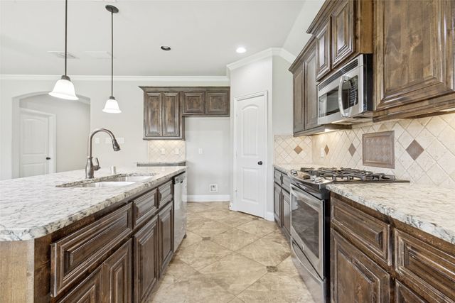 1228 Koto Wood Drive, Royse City, TX 75189