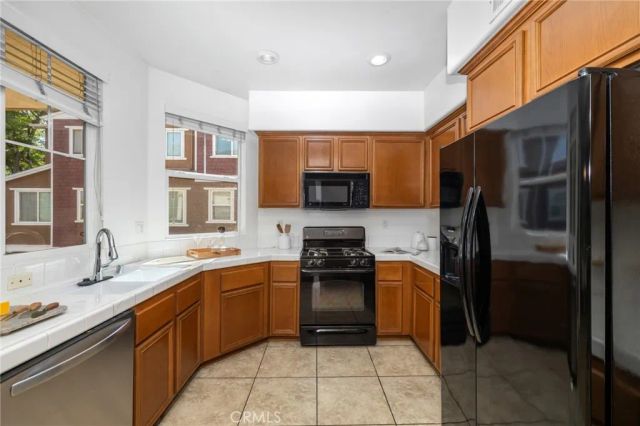 1556 Ledgestone Lane, Pomona, CA 91767