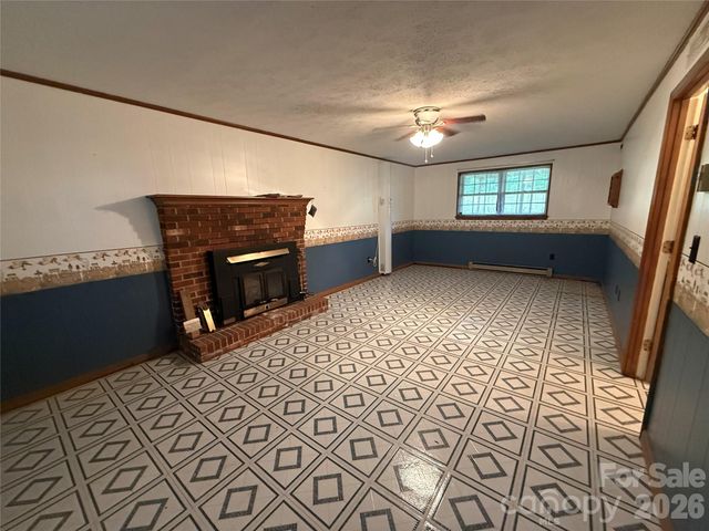 2848 Wendell Street, Lenoir, NC 28645