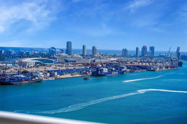 808 Brickell Key Dr 3702, Miami, FL 33131