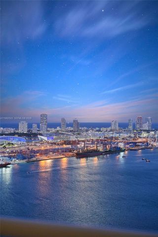 808 Brickell Key Dr 3702, Miami, FL 33131