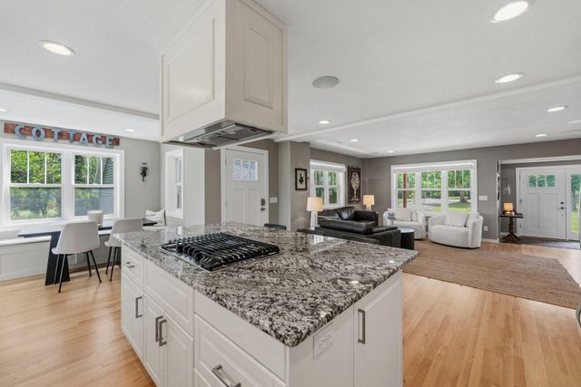 13701 186th Avenue NW, Elk River, MN 55330