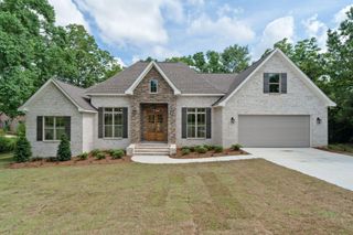 21 Buckskin Dr., Hattiesburg, MS 39402