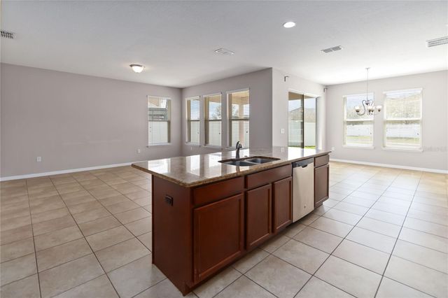 1972 BEACON LANDING CIRCLE, Orlando, FL 32824