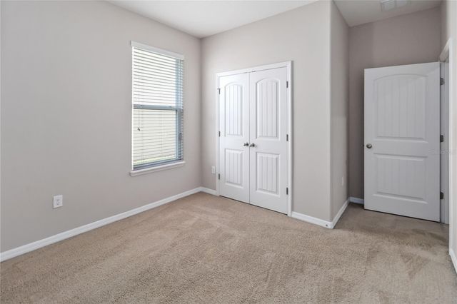 1972 BEACON LANDING CIRCLE, Orlando, FL 32824