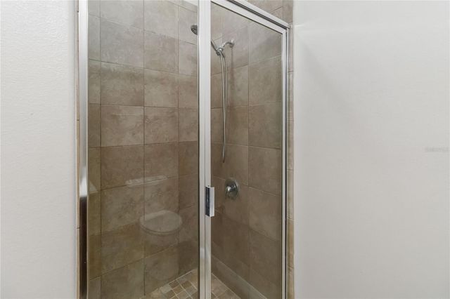 1972 BEACON LANDING CIRCLE, Orlando, FL 32824