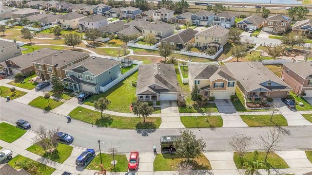 1972 BEACON LANDING CIRCLE, Orlando, FL 32824