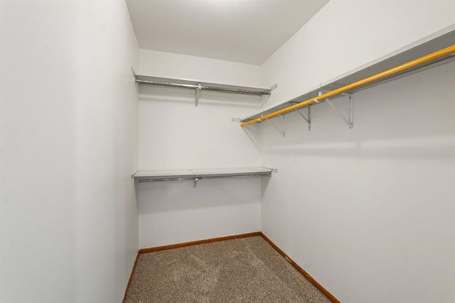 49 UNIVERSITY DRIVE, Fond Du Lac, WI 54935