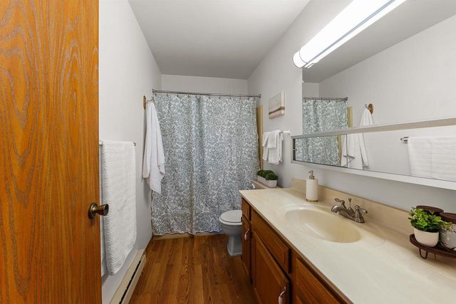 49 UNIVERSITY DRIVE, Fond Du Lac, WI 54935