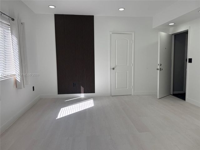 109 NW 6th Ave 5, Miami, FL 33128