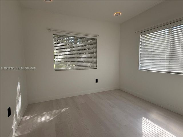 109 NW 6th Ave 5, Miami, FL 33128