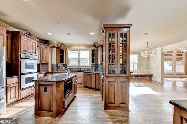 100 Nature Mill Court, Alpharetta, GA 30022