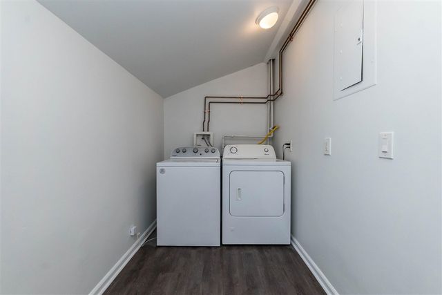 3593 Oakwood Street, Ann Arbor, MI 48104