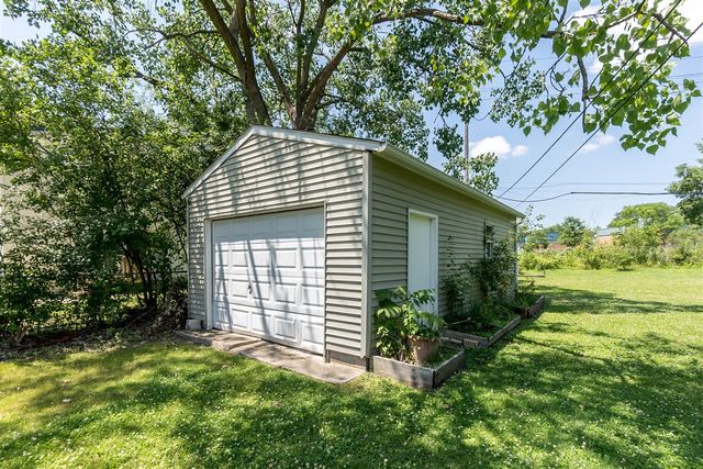 3593 Oakwood Street, Ann Arbor, MI 48104