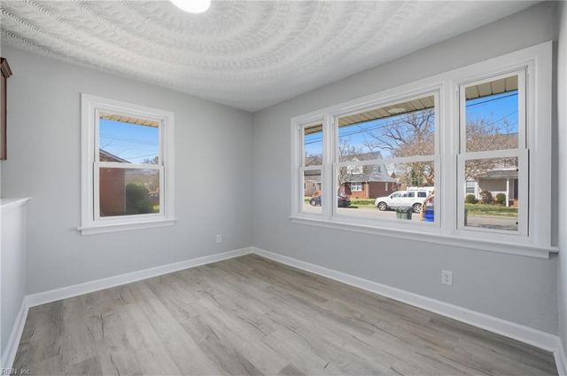 2811 Mapleton AVE, Norfolk, VA 23504