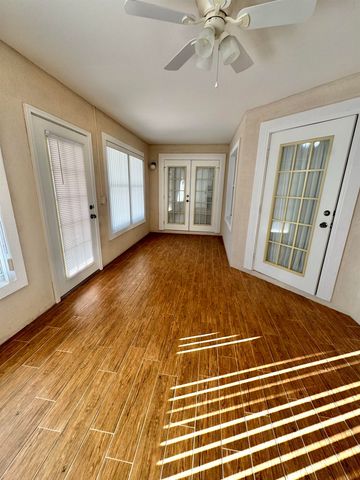 147 Confederate Point Rd, Palatka, FL 32177