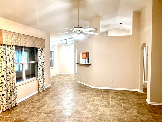 147 Confederate Point Rd, Palatka, FL 32177