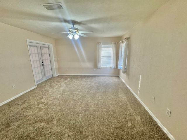 147 Confederate Point Rd, Palatka, FL 32177