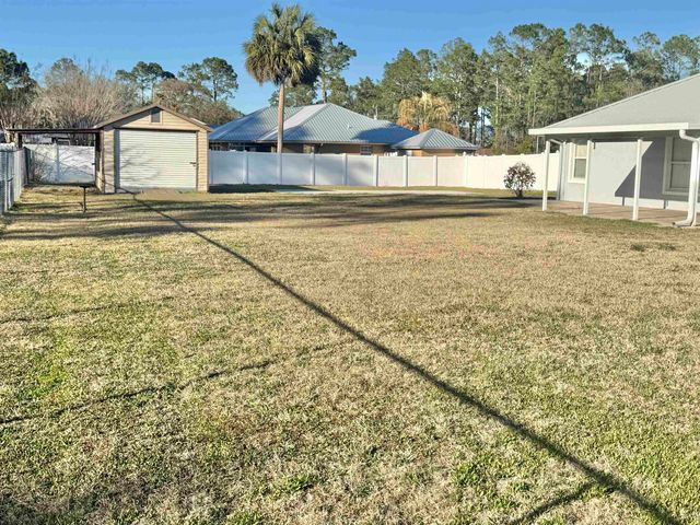 147 Confederate Point Rd, Palatka, FL 32177