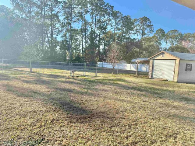 147 Confederate Point Rd, Palatka, FL 32177