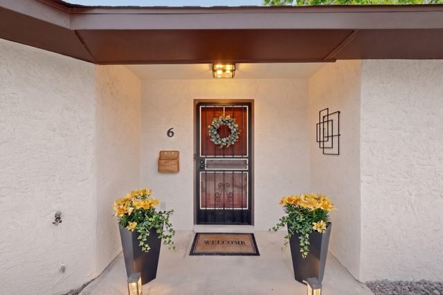 6 Shady Lane, Los Lunas, NM 87031