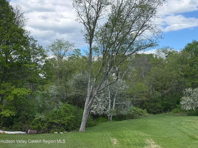 126 Perrys Corners Road, Amenia, NY 12501