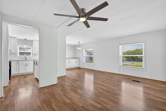 65 Relaxed Circle, Hypoluxo, FL 33462